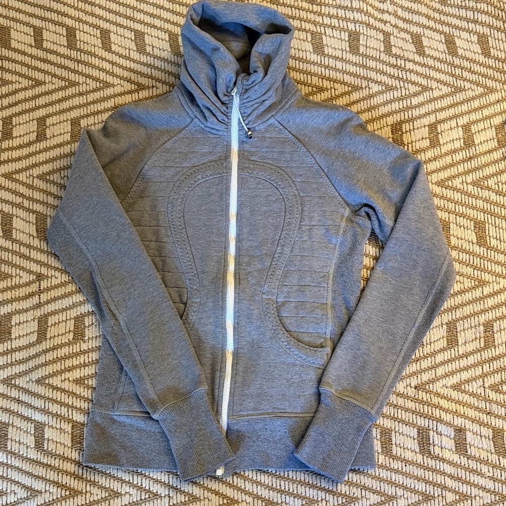 Vintage Lululemon sweatshirt with cowl neck size 2